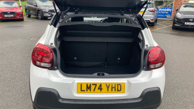 Citroen C3 1.2 PureTech 110 Plus 5dr EAT6 Petrol Hatchback